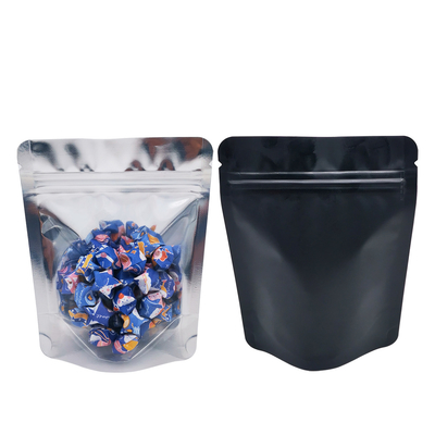 kaufen Vorderseite Klar Matte Schwarz Rückseite 13 Mil 3,5 g Mylar Ziplock Stehbeutel für Unkraut Blume Süßigkeiten Snacks online manufacture