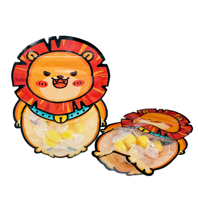 Custom Cute Lion Shape Die Cutting Stand Up Plastik Reißverschluss Tasche mit klarem Fenster für Kinder Snack, Essen, Süßigkeiten Verpackung